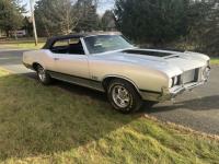 1972 Oldsmobile Cutlass Supreme Classic